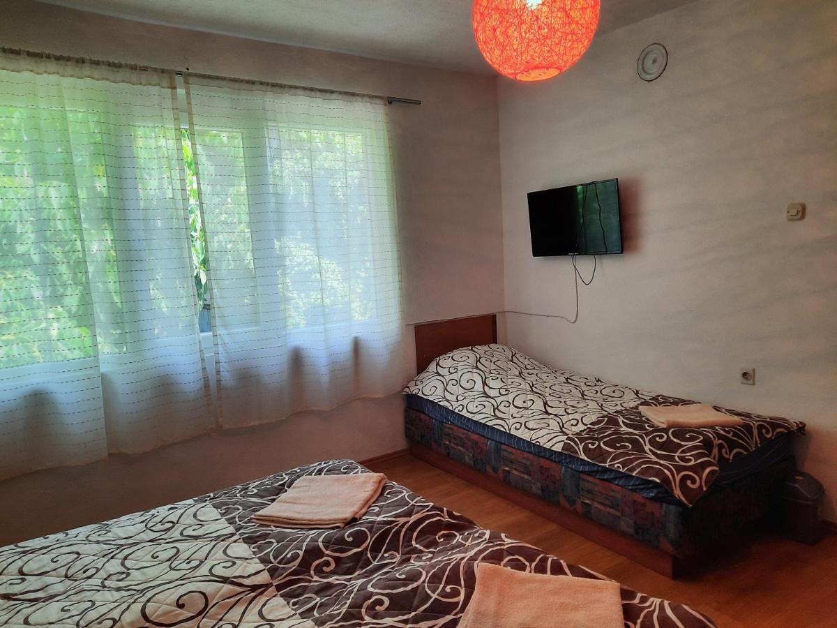 אוהריד Bajam Apartments מראה חיצוני תמונה