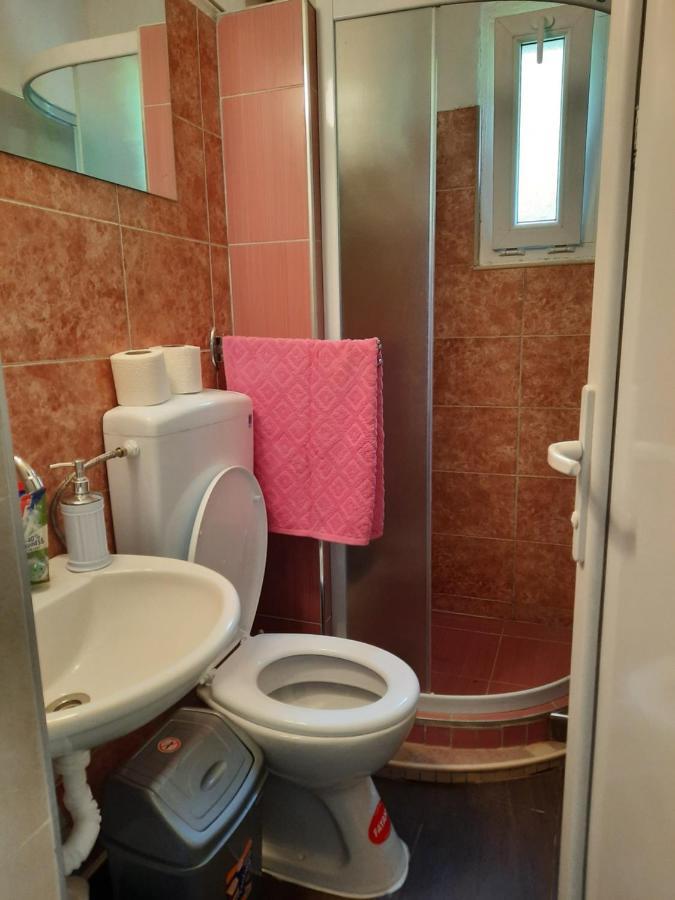 אוהריד Bajam Apartments מראה חיצוני תמונה