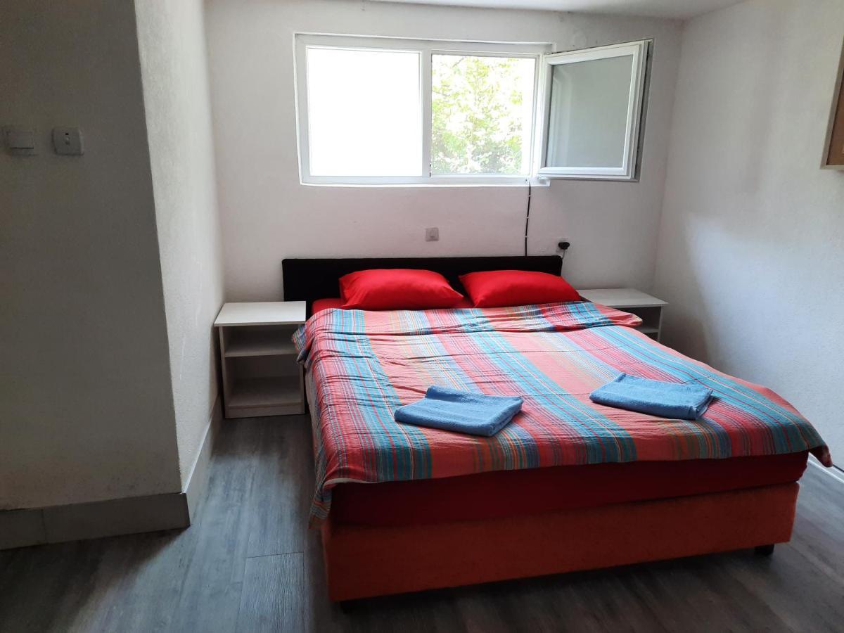 אוהריד Bajam Apartments מראה חיצוני תמונה